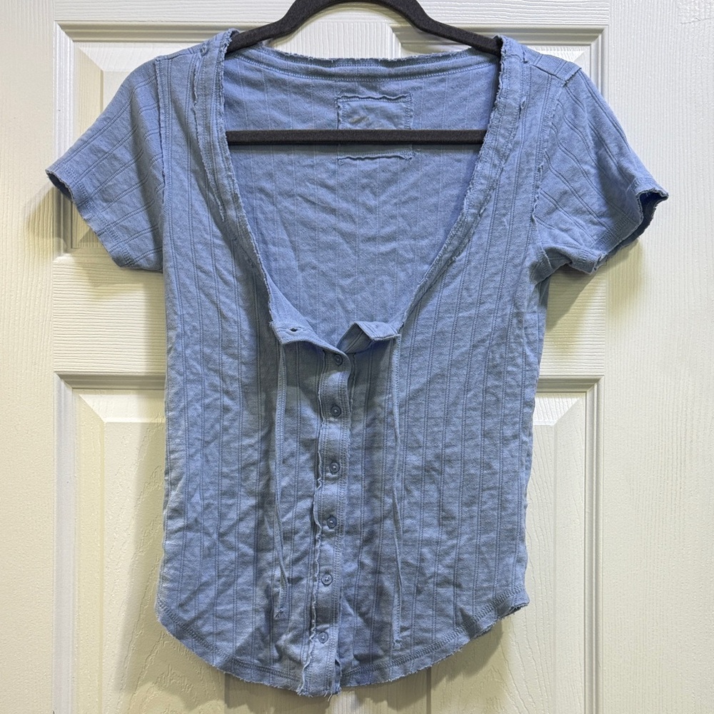 Aerie Sky Blue Short Sleeve Button-Down Shirt